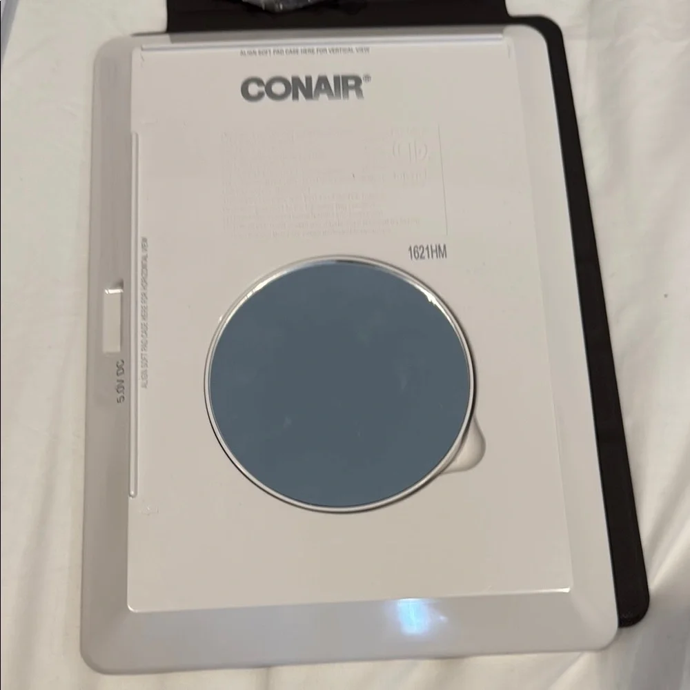 New! Conair HALO Magnified Mirror- Travel - Picture 2 of 9